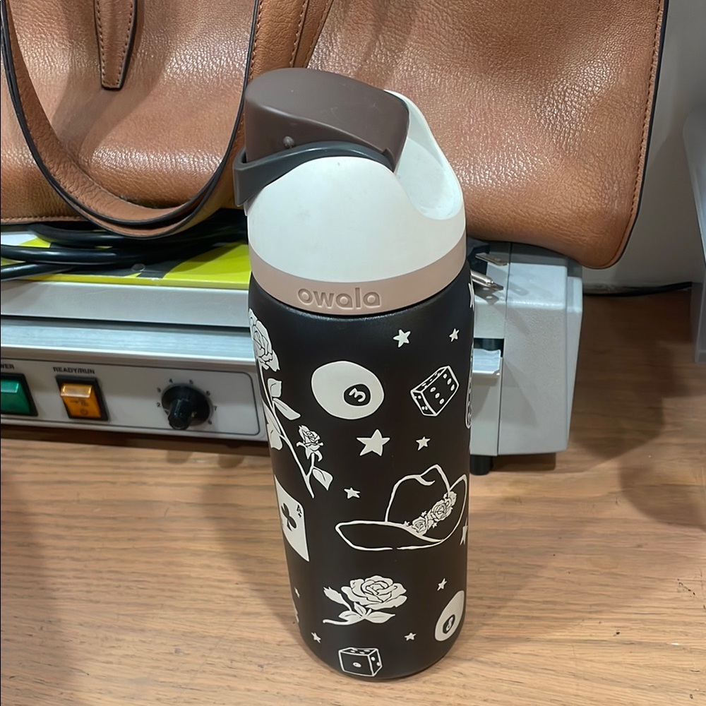 Owala Black and White Insulated Water Bottle
